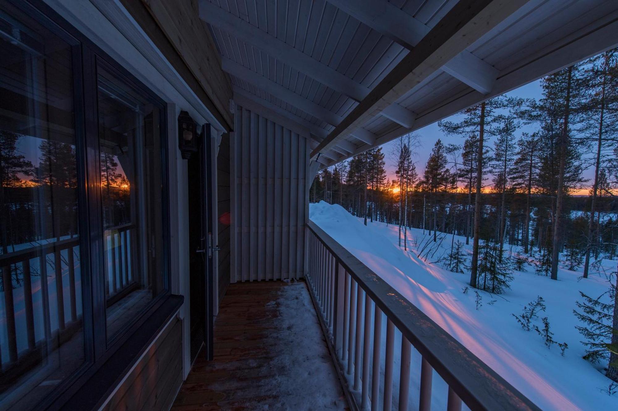 Valkea Arctic Lodge Pello Exterior photo